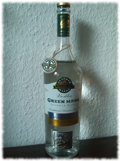 Green Mark Vodka Flasche
